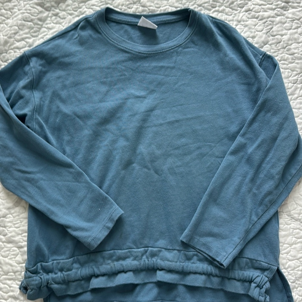 Zara girls long sleeve tee. Size 8. EUC